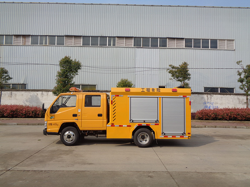 XZL5041XXH6型救險(xiǎn)車(chē)