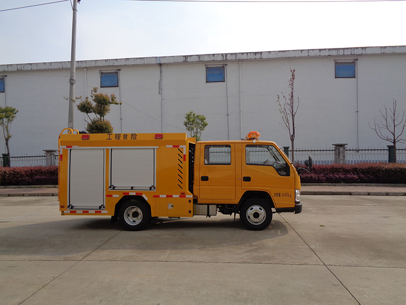 XZL5041XXH6型救險(xiǎn)車(chē)