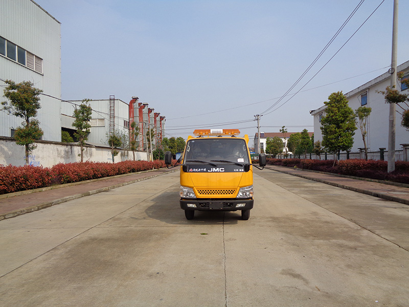XZL5041XXH6型救險(xiǎn)車(chē)