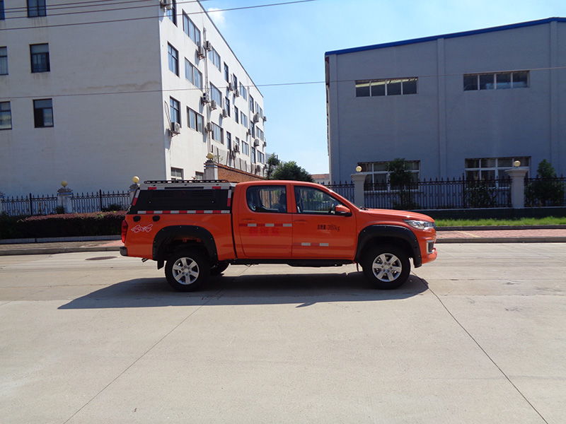 XZL5030XZH6型指揮車