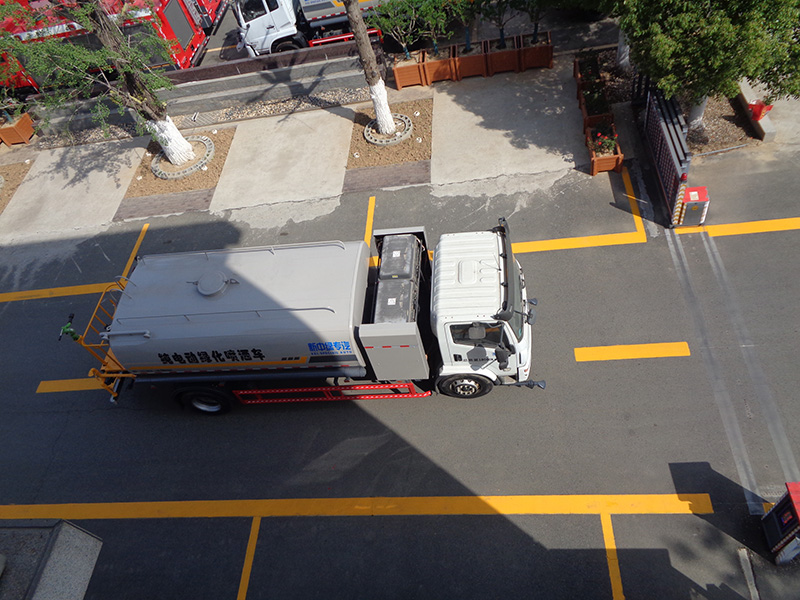 XZL5185GPSBEV型純電動(dòng)綠化噴灑車