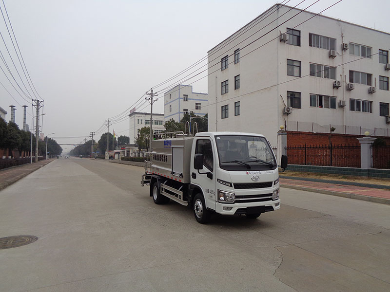 XZL5040GPSBEV型純電動綠化噴灑車