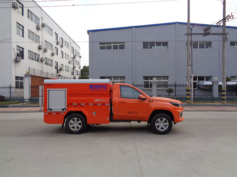 XZL5045GSS6型灑水車(chē)