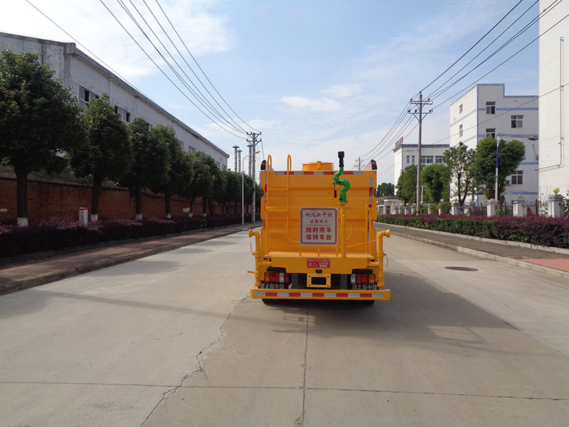 XZL5046GPS6型綠化噴灑車(chē)