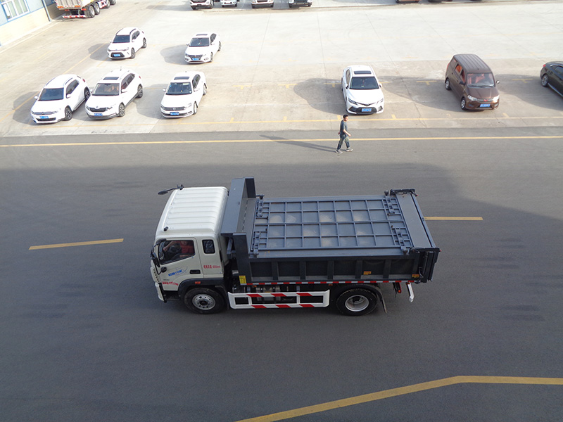 XZL5183ZLJ6型自卸式垃圾車(chē)